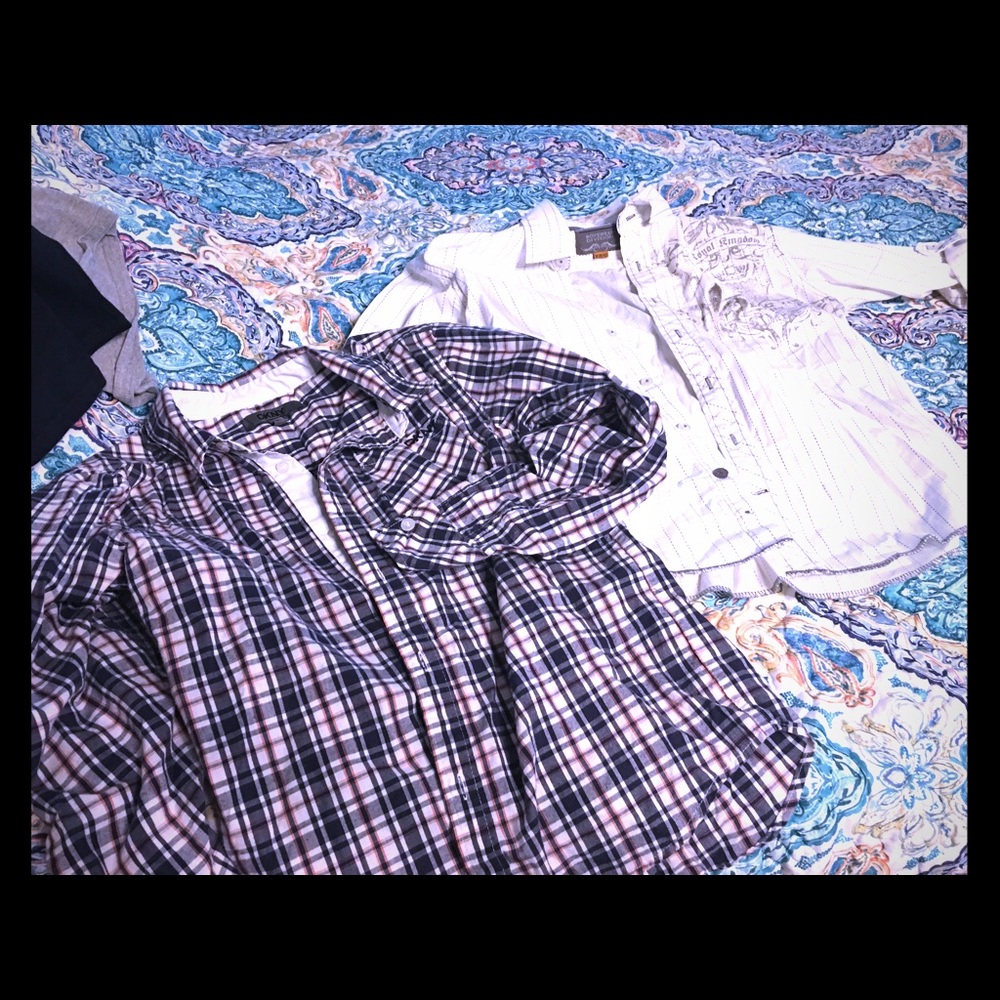 Long Sleeve Button Ups (2 shirts), Sz Medium Boys